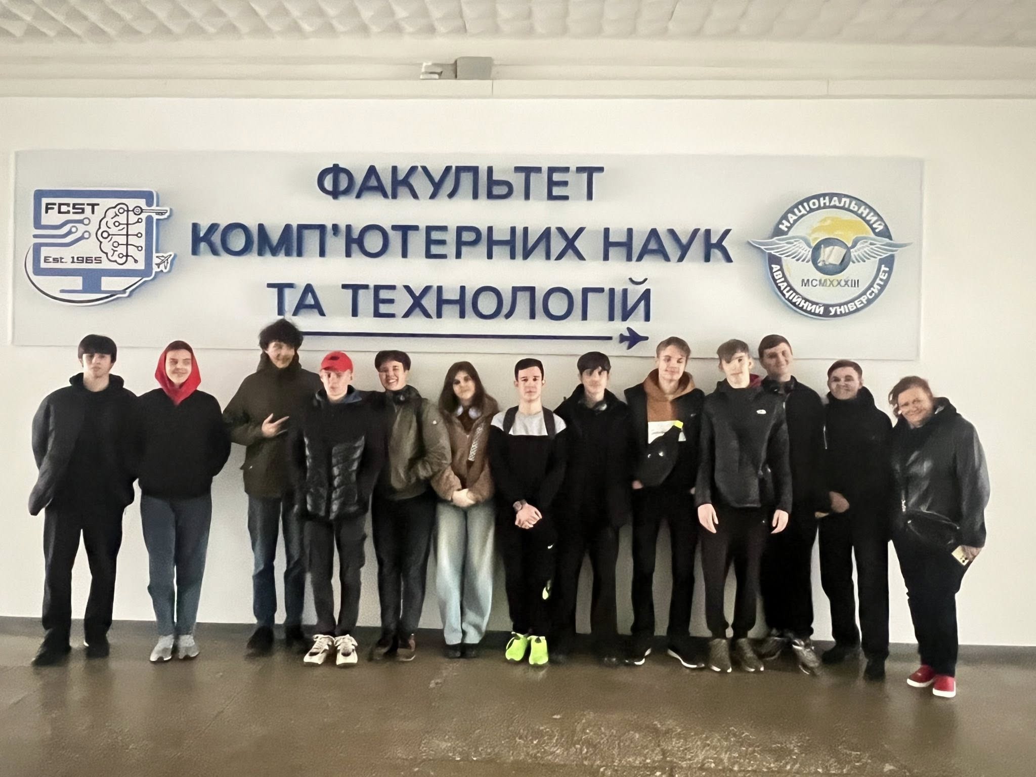 Серія воркшопів та семінарів для студентів коледжів та учнів ліцею